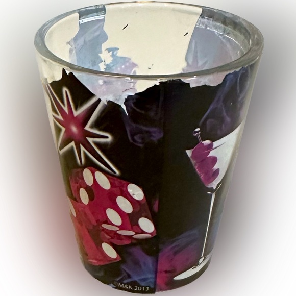 VTG LAS VEGAS SHOT GLASS FLAWED DICE ROLLETTE SLOTS CHERRIES MARTINI STRIP DRINK - Picture 1 of 5